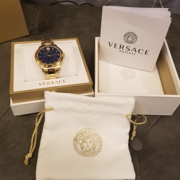 Authentic Versace watch - Picture 4 of 8
